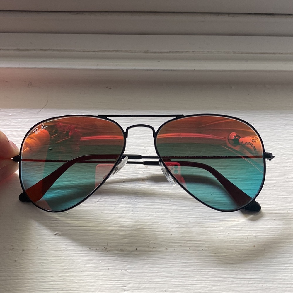 RayBan reflective aviator sunglasses - Picture 2 of 4